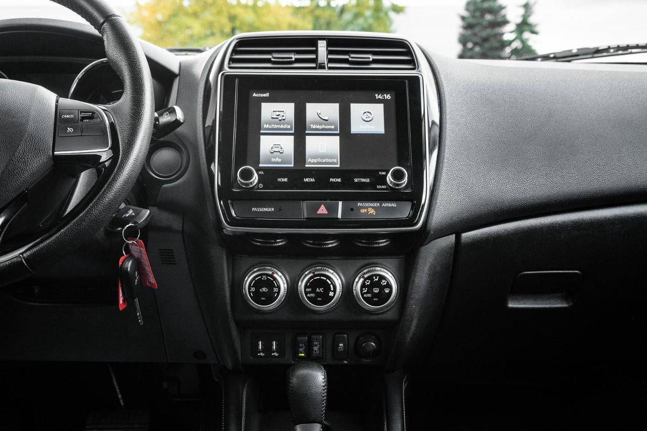 2021 Mitsubishi RVR SE AWD Photo