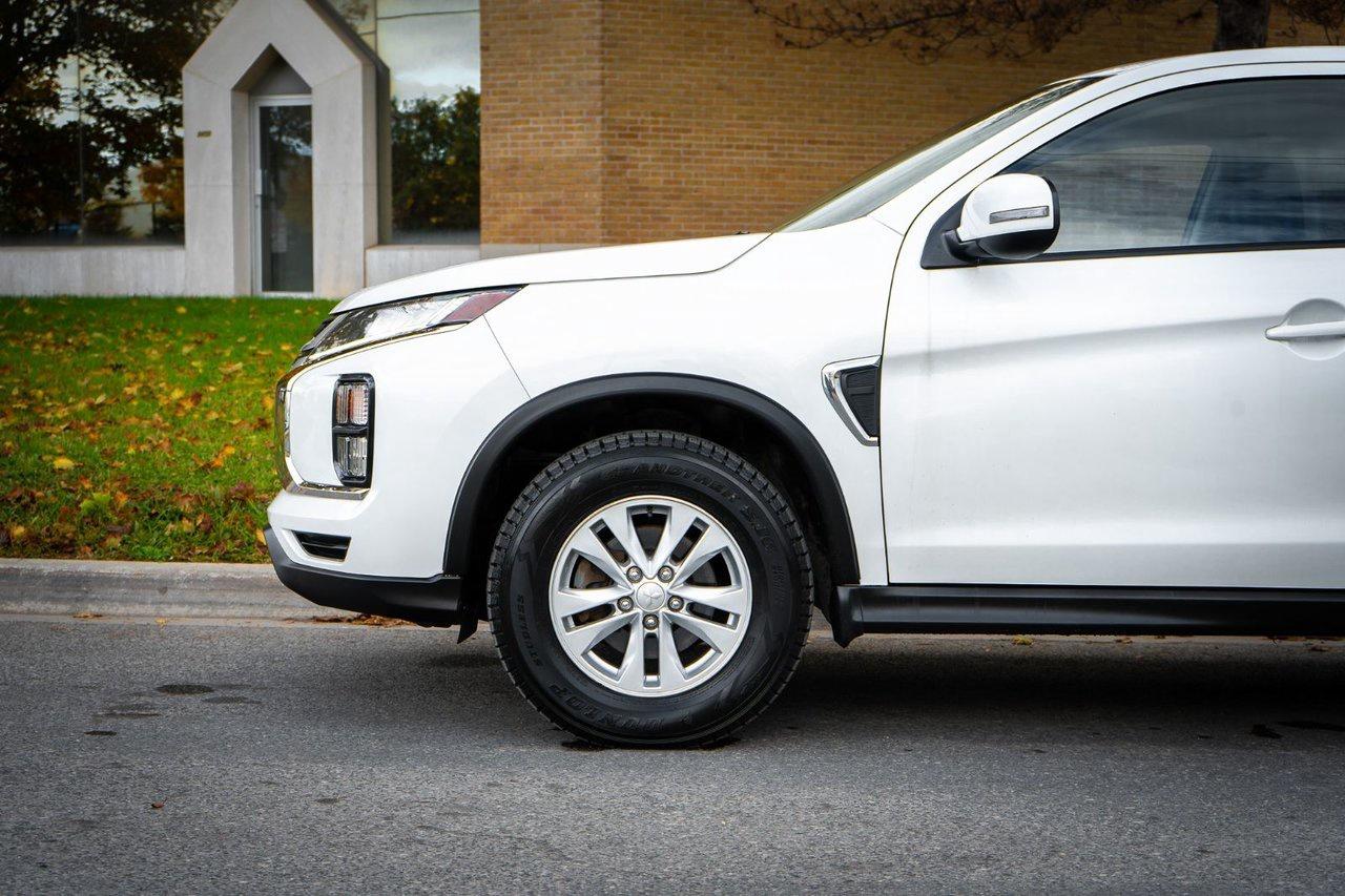 2021 Mitsubishi RVR SE AWD Photo