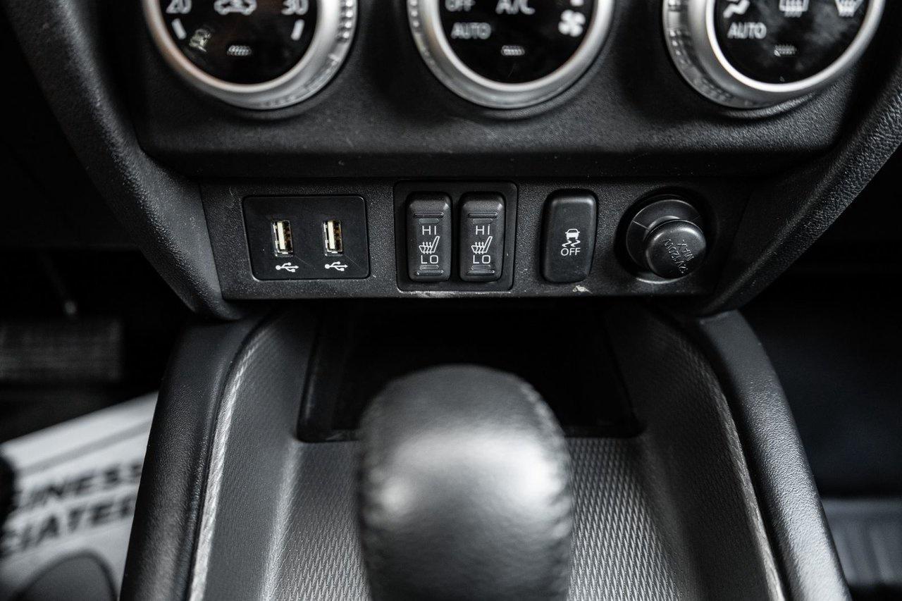 2021 Mitsubishi RVR SE AWD Photo