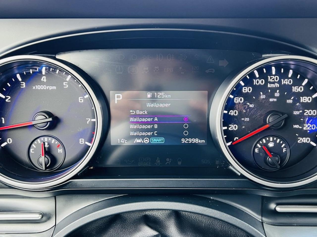 2022 Kia Carnival LX Photo