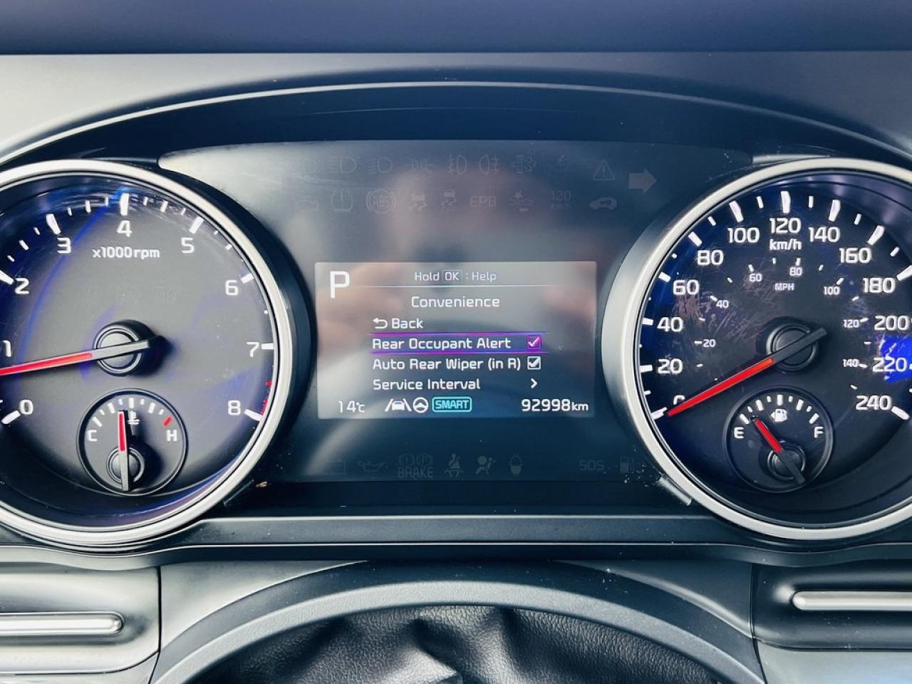 2022 Kia Carnival LX Photo