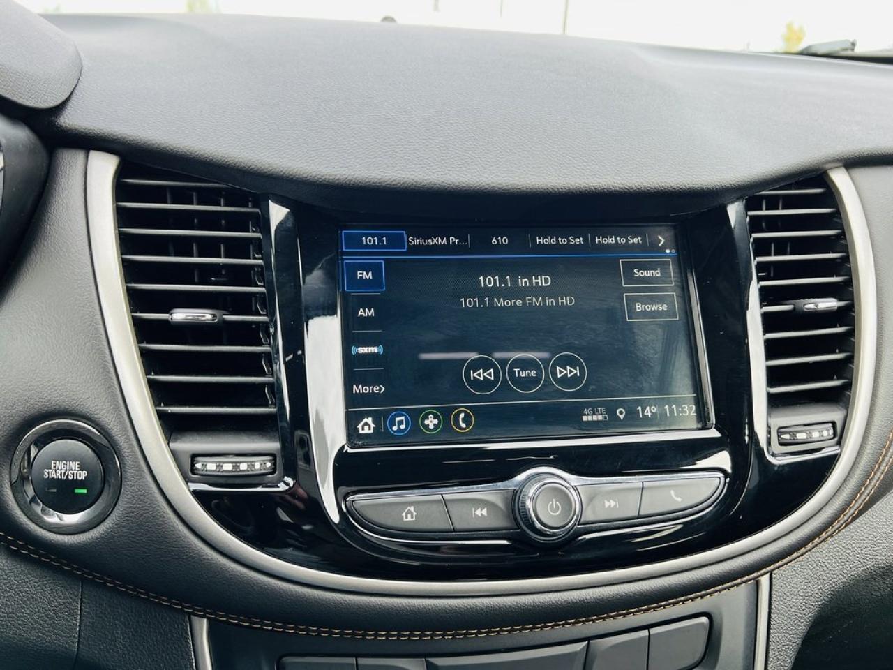 2018 Chevrolet Trax LT Photo