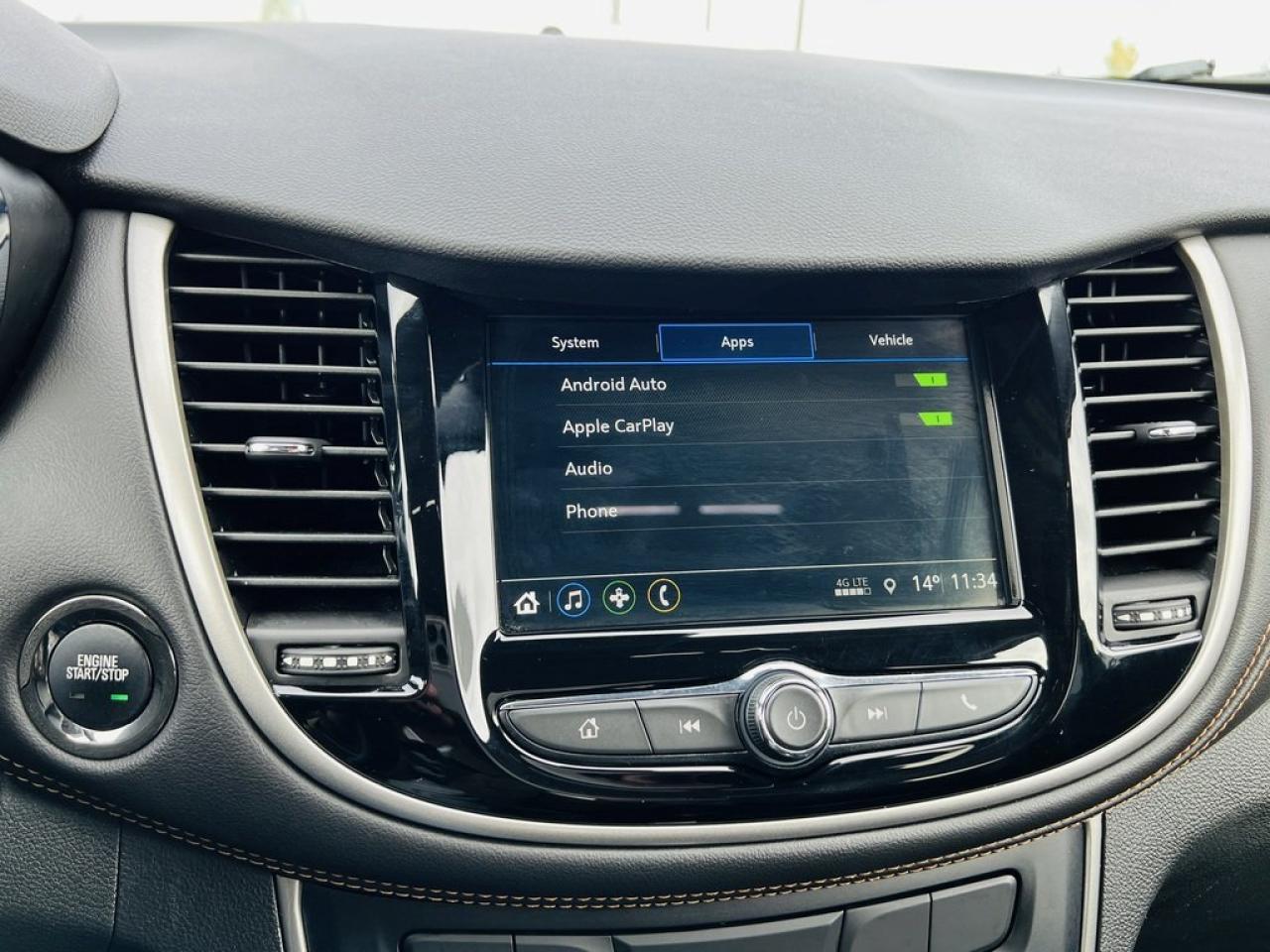 2018 Chevrolet Trax LT Photo