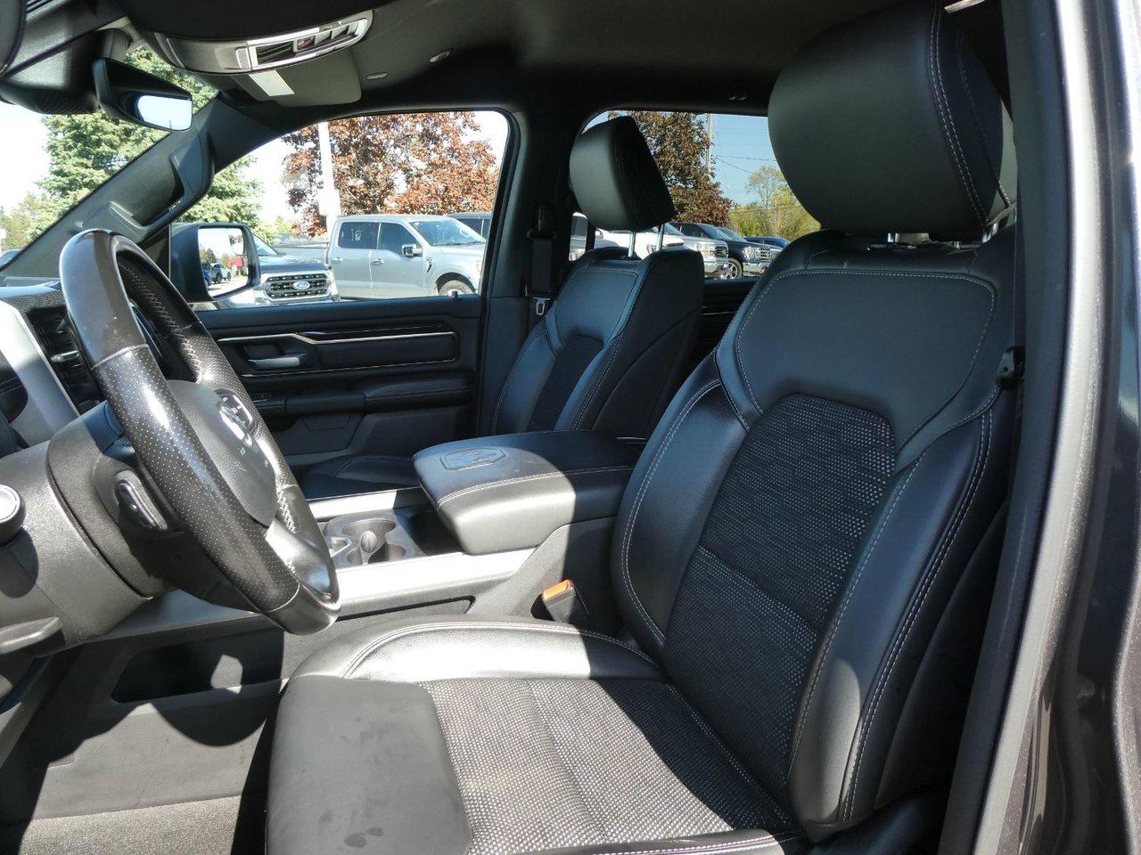 2022 Dodge Ram SPORT Photo