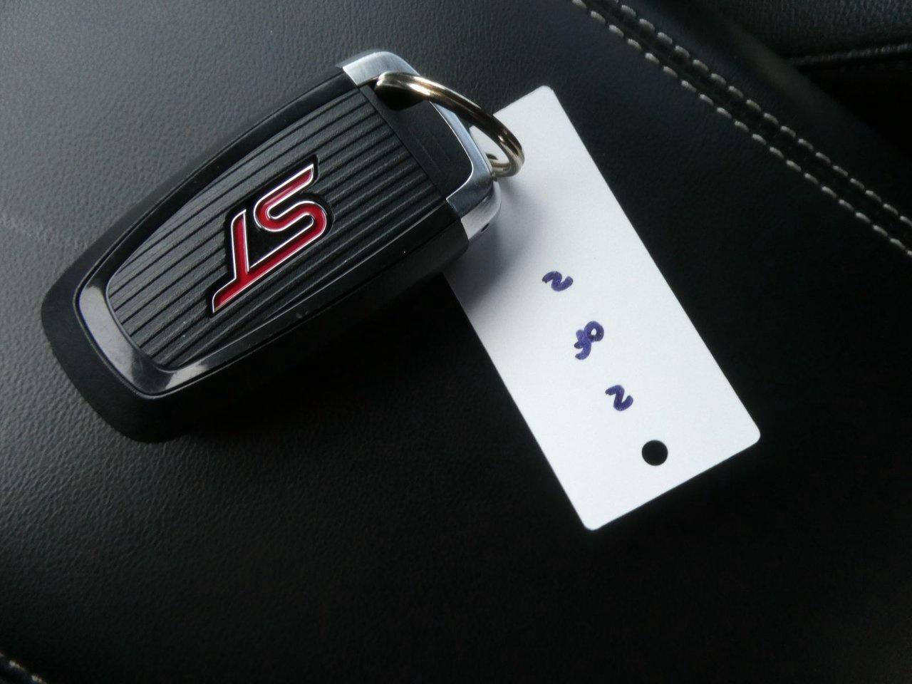 2021 Ford Explorer ST ST Photo