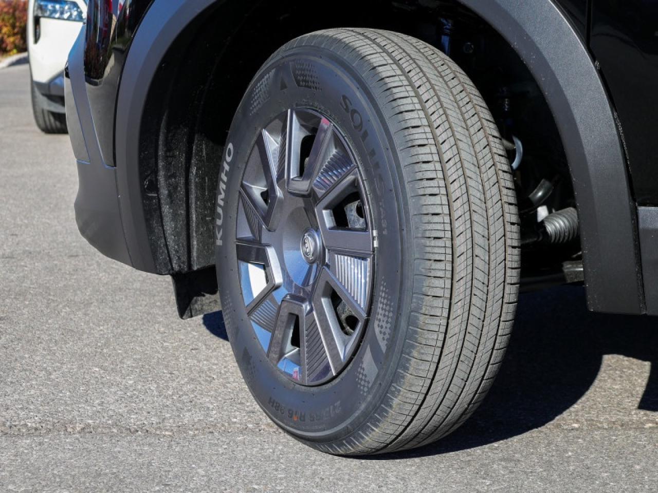 2025 Nissan Kicks S  - Heated Seats Photo