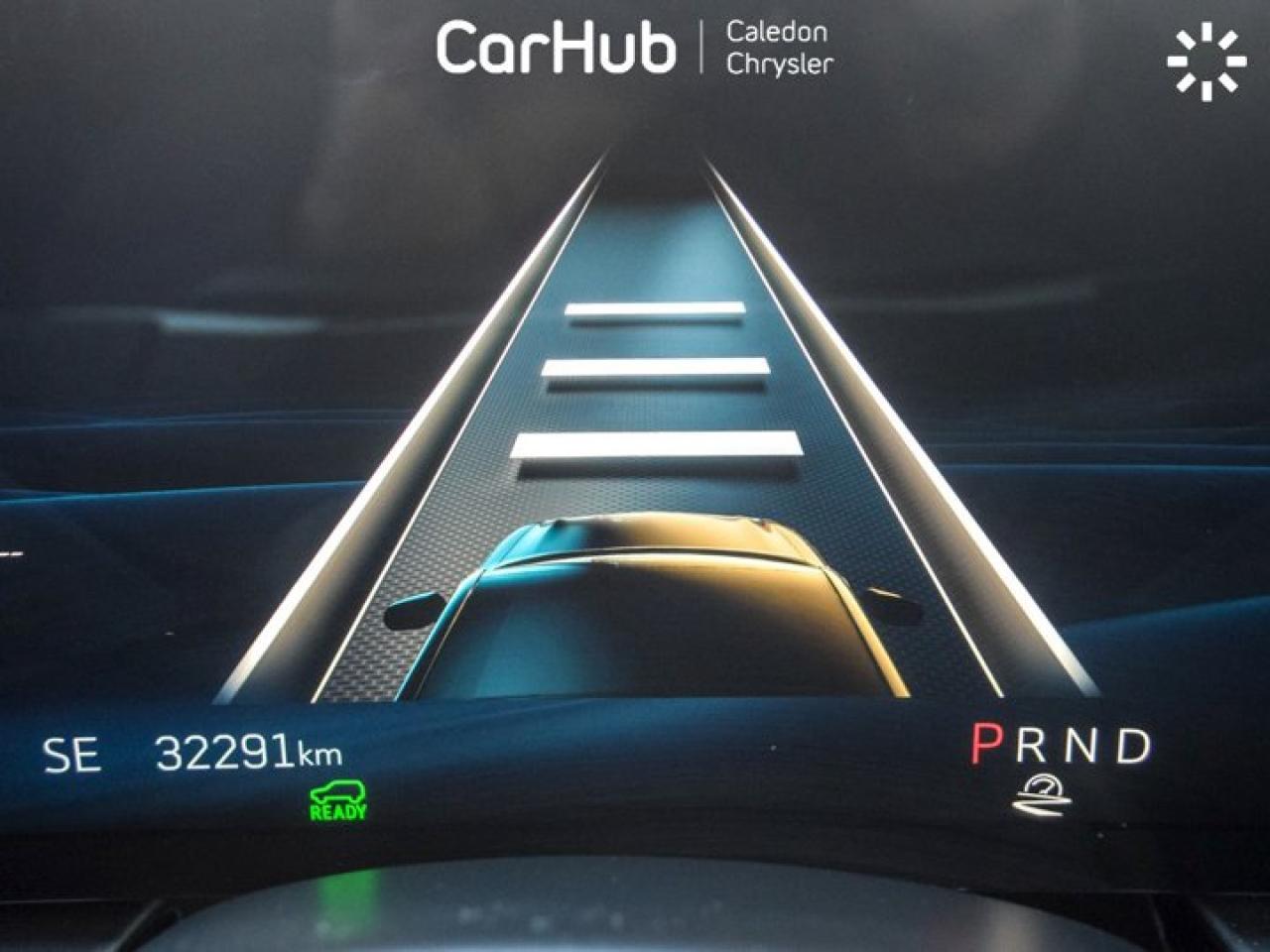 2024 Cadillac LYRIQ Tech 33"Display Glass Roof w/Power Sahade Blind Spot R-Start Photo