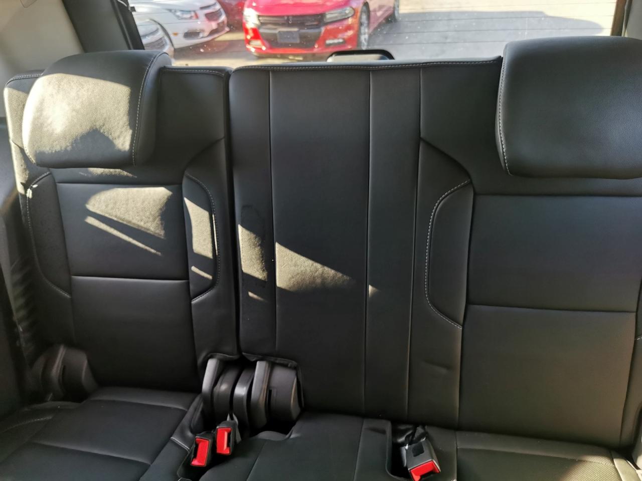 2018 GMC Yukon SLT - Photo #16