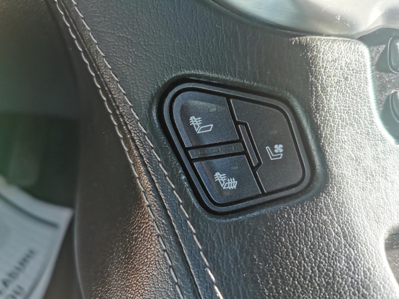 2018 GMC Yukon SLT - Photo #30
