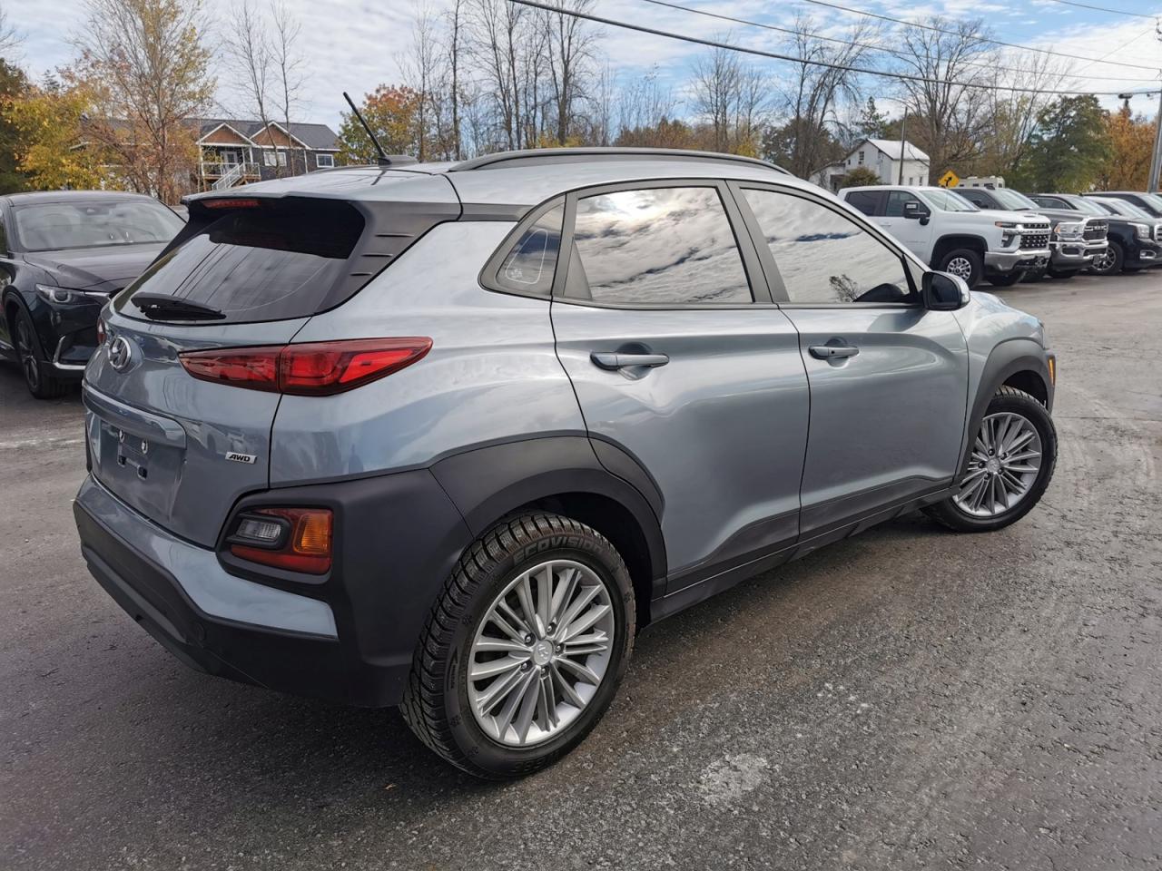 2020 Hyundai KONA SEL AWD - Photo #5