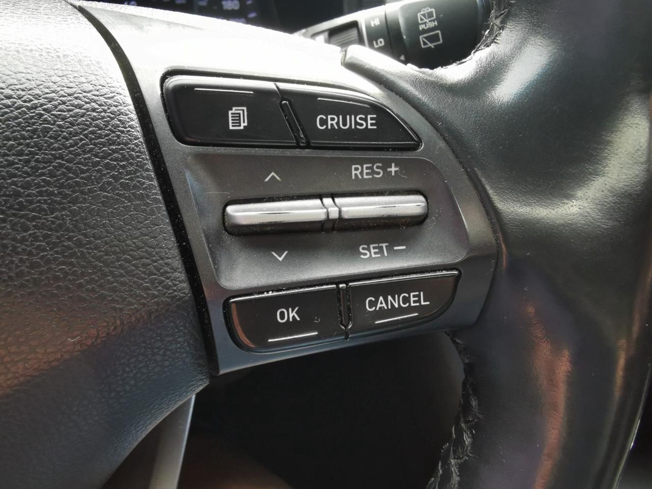 2020 Hyundai KONA SEL AWD - Photo #34