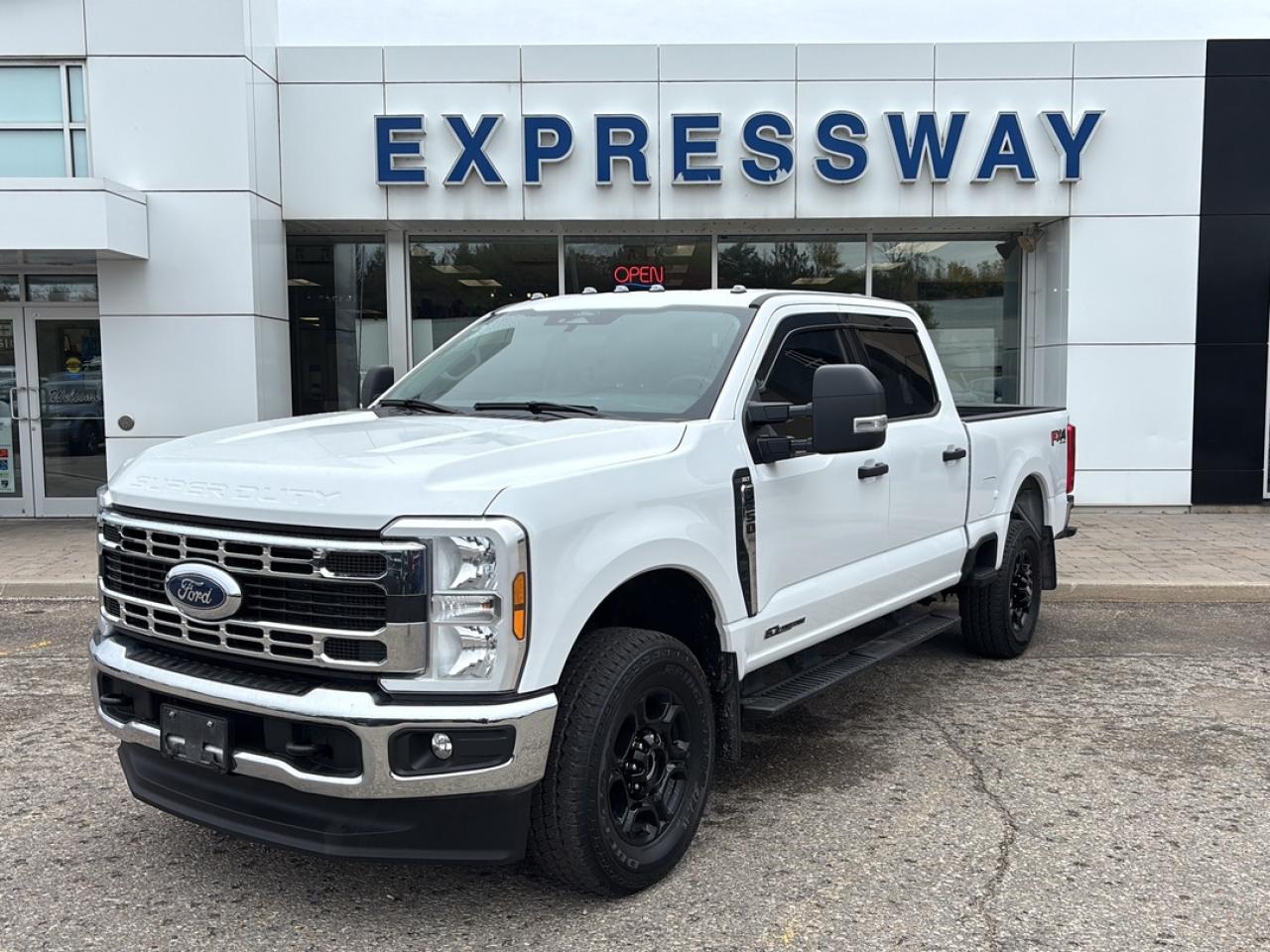 Used 2024 Ford F-250 Super Duty SRW XLT for sale in Stratford, ON