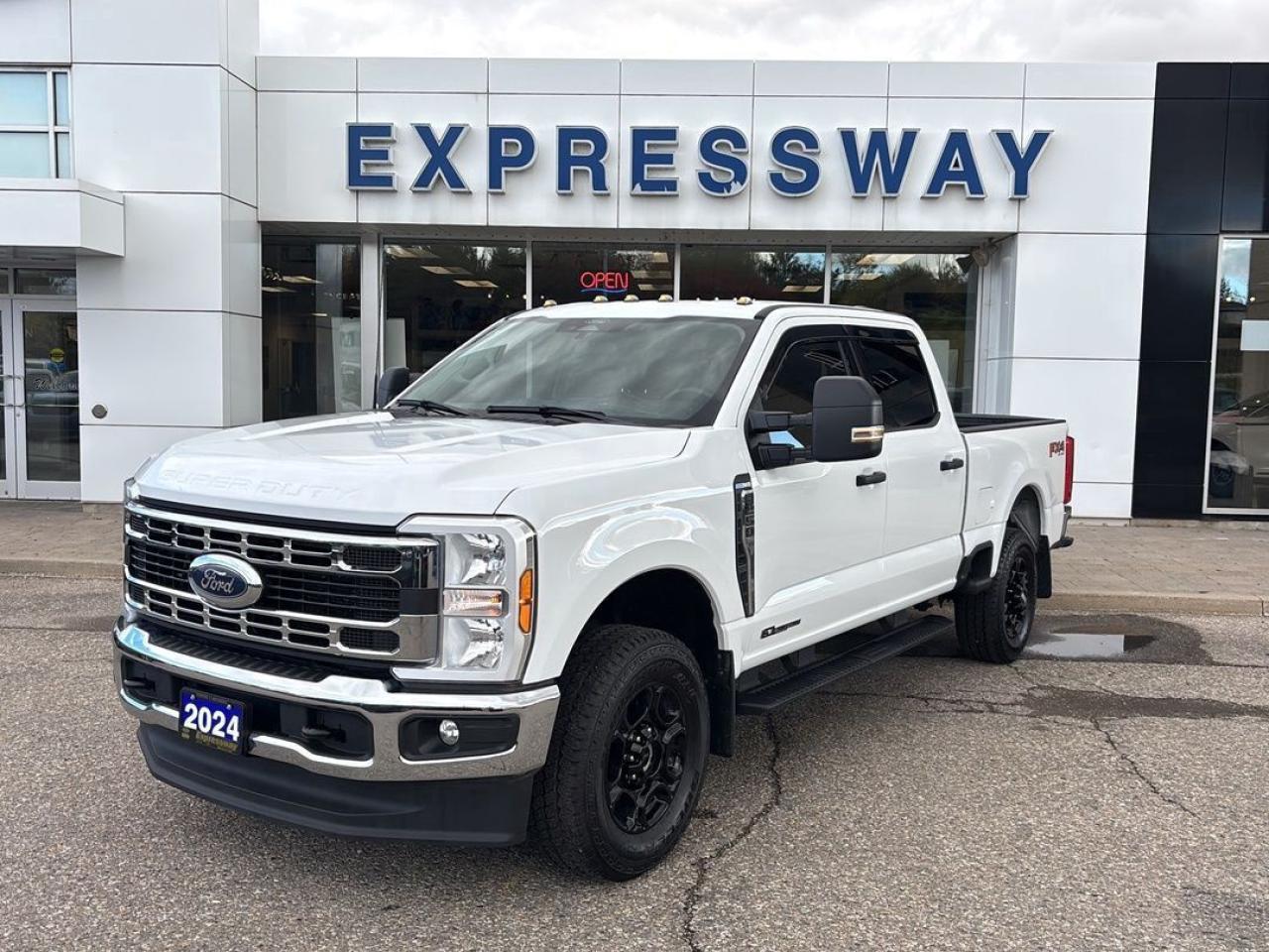 Used 2024 Ford F-250 XLT, CREW CAB, 6.7L DIESEL, BLACK PACK, FX4! for sale in Stratford, ON