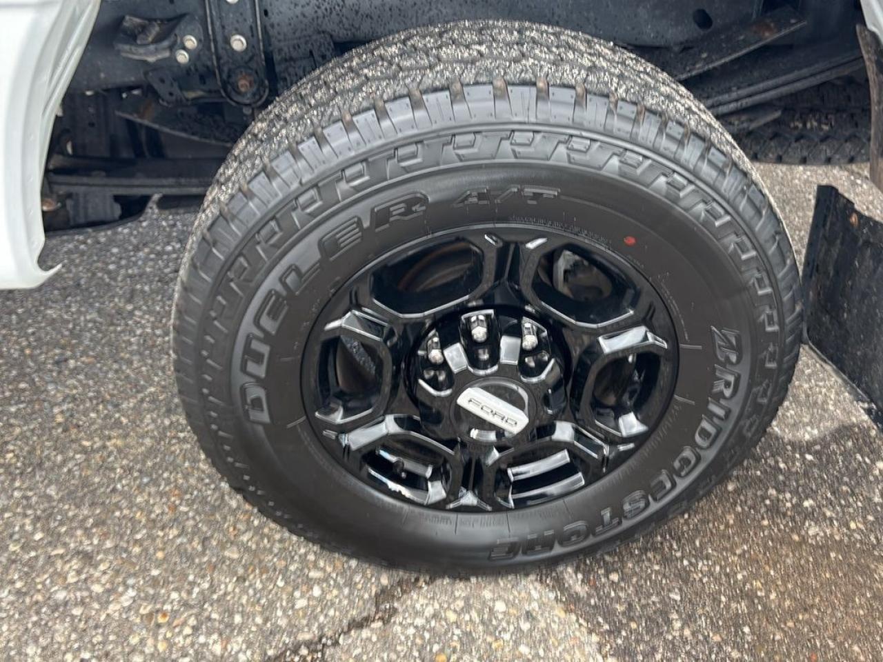 2024 Ford F-250 Super Duty SRW XLT Photo5
