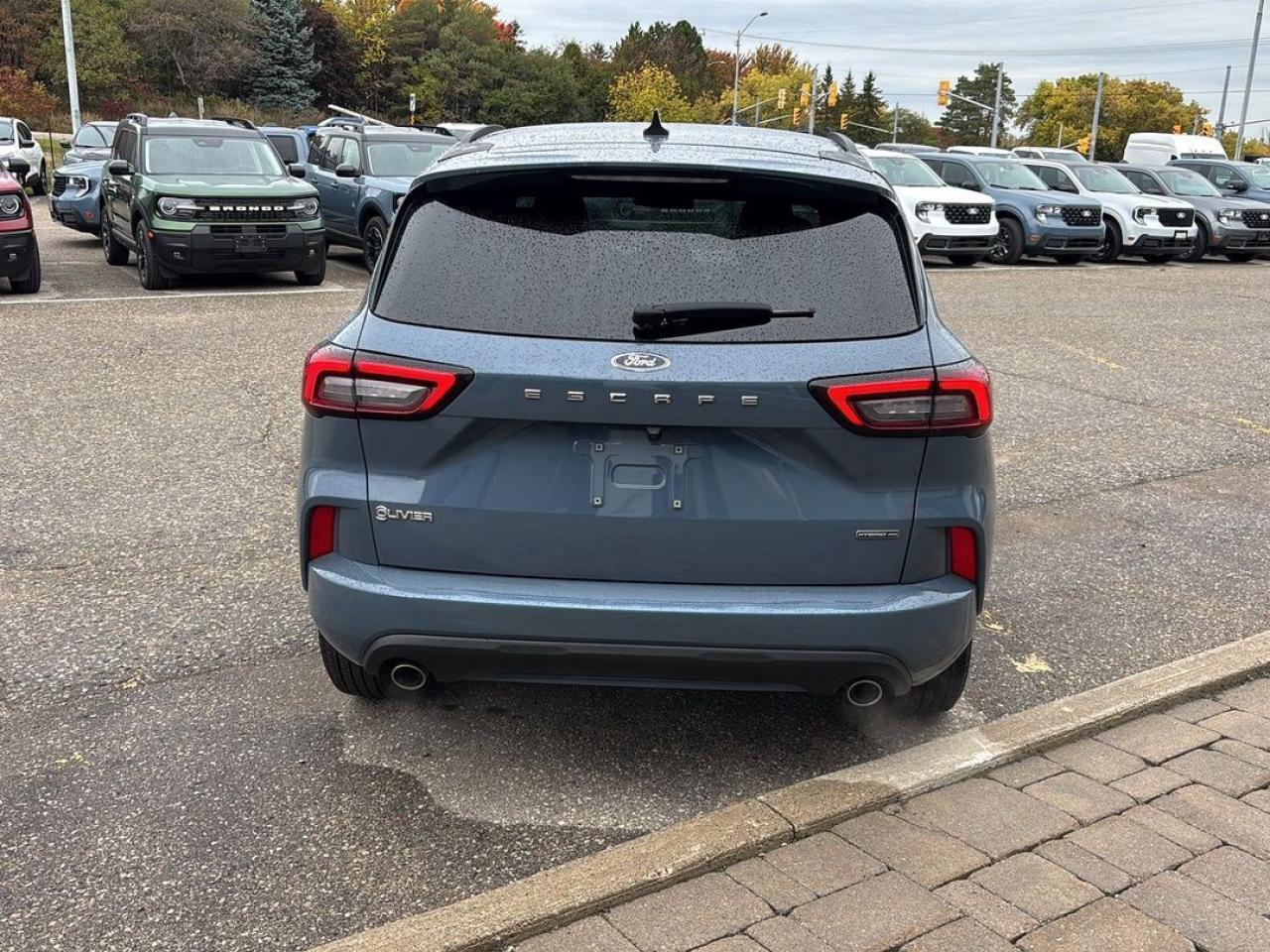 2023 Ford Escape ST-Line Photo5