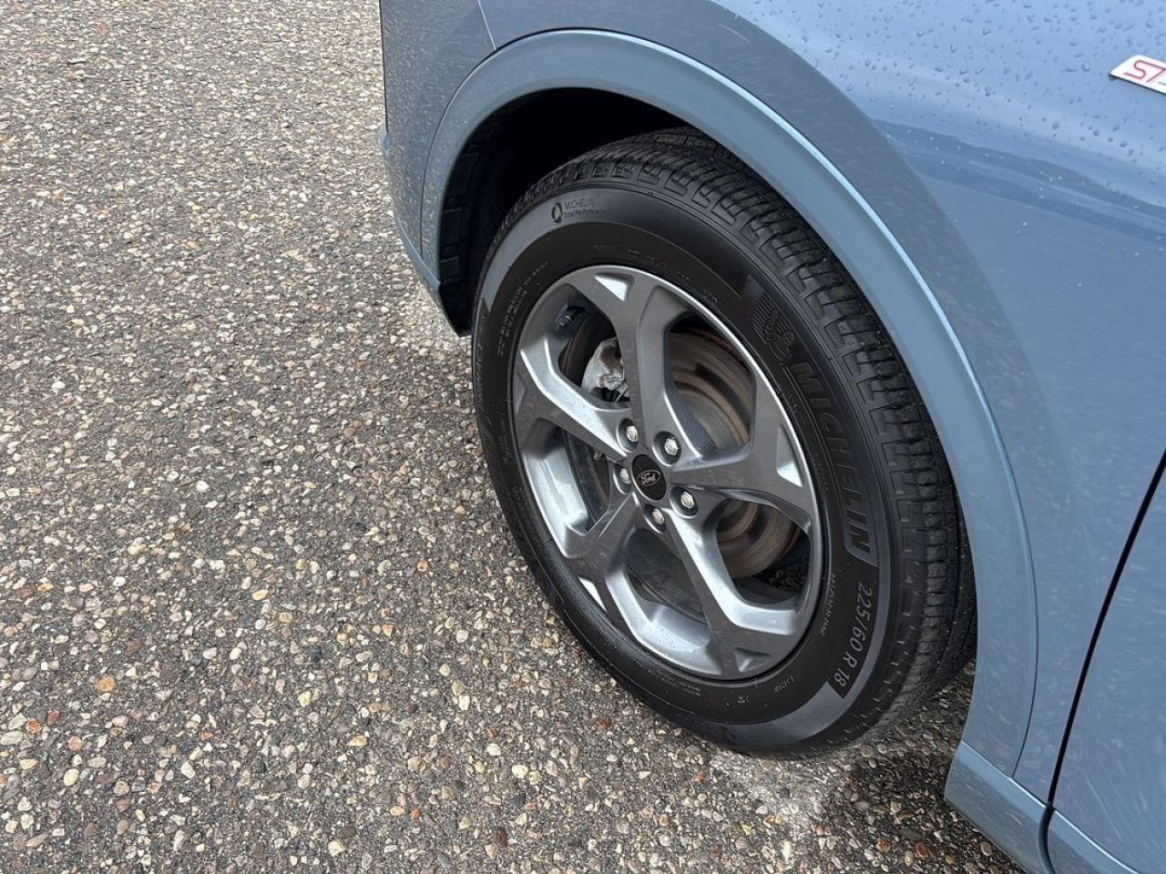 2023 Ford Escape ST-Line Photo5