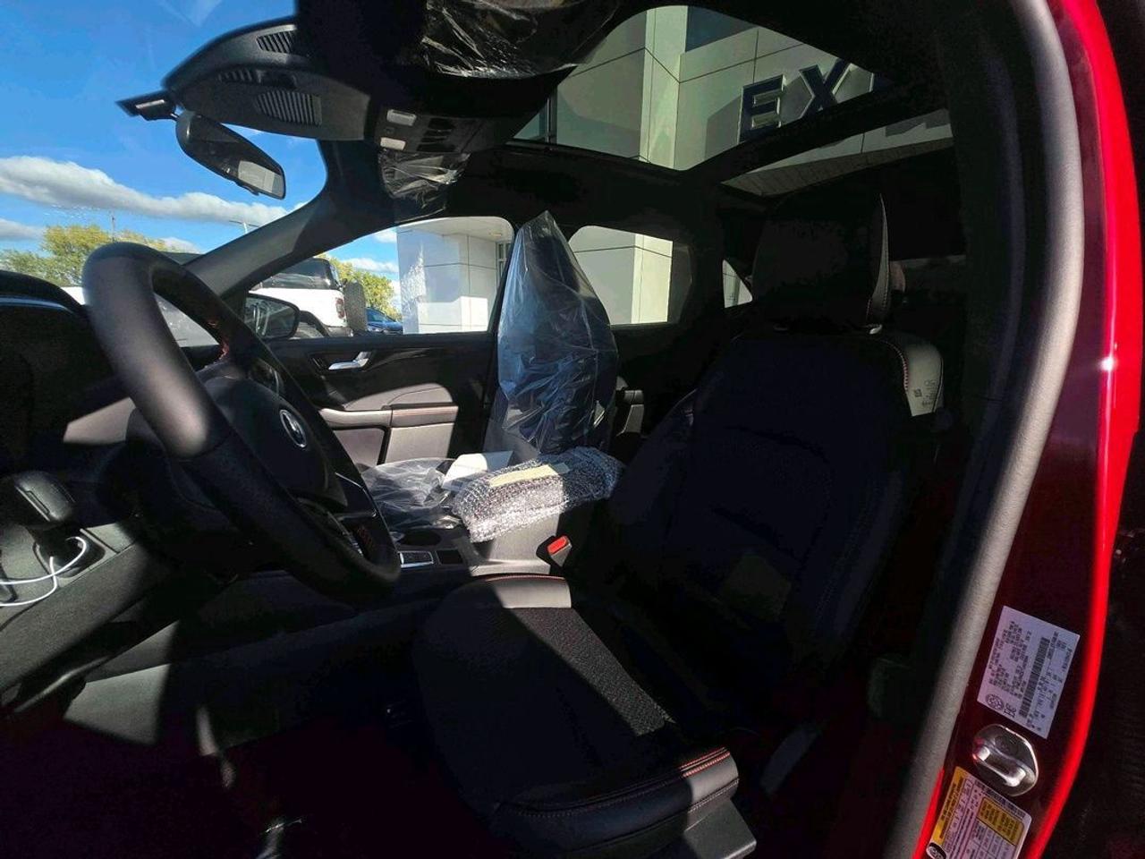 2026 Ford Escape ST-LINE SELECT, PANORAMIC ROOF, TECH PKG Photo