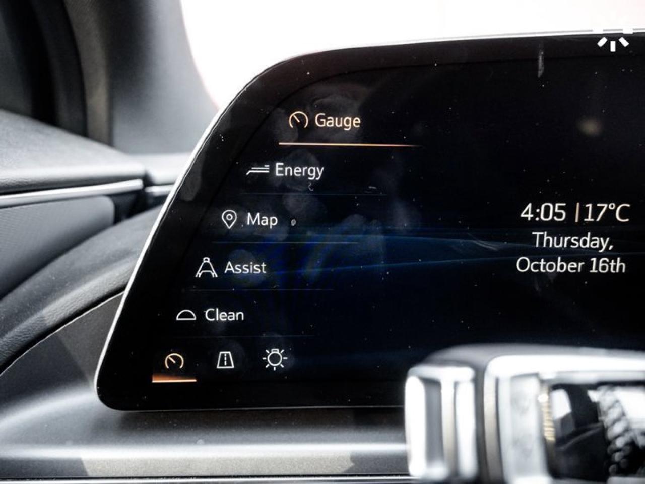 2024 Cadillac LYRIQ Tech Panoroof Heated Seats Apple CarPlay Android Auto Photo