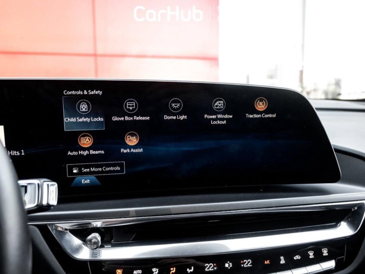 2024 Cadillac LYRIQ Tech Panoroof Heated Seats Apple CarPlay Android Auto Photo