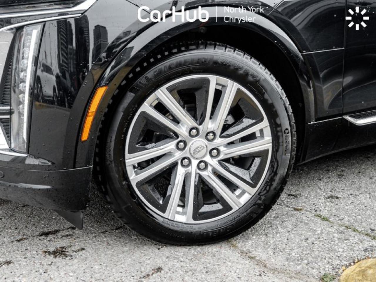 2024 Cadillac LYRIQ Tech Panoroof Heated Seats Navi Apple CarPlay Android Auto Photo