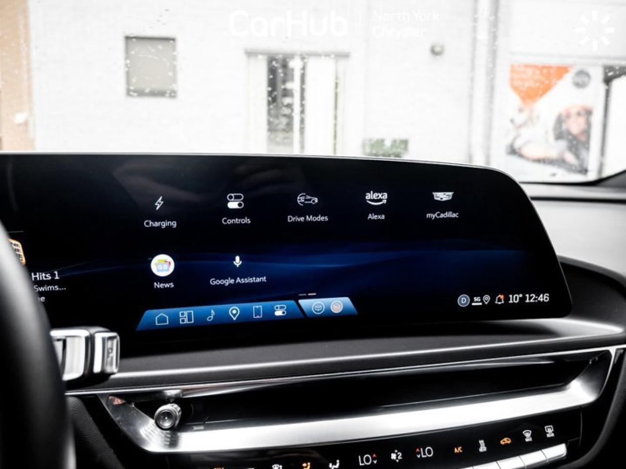 2024 Cadillac LYRIQ Tech Panoroof Heated Seats Navi Apple CarPlay Android Auto Photo