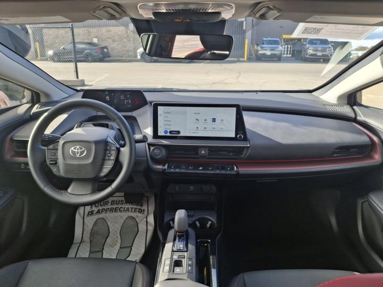 2025 Toyota Prius Plug-In Hybrid XSE PHEV | Leather | Fixed Glass Roof | Carplay & Android Auto & More ! Photo