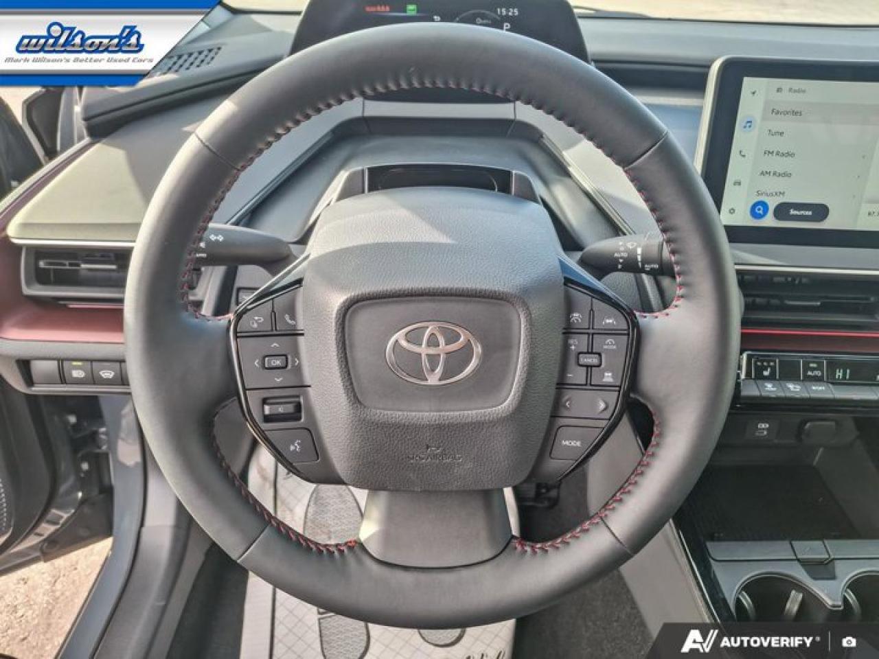 2025 Toyota Prius Plug-In Hybrid XSE PHEV | Leather | Fixed Glass Roof | Carplay & Android Auto & More ! Photo