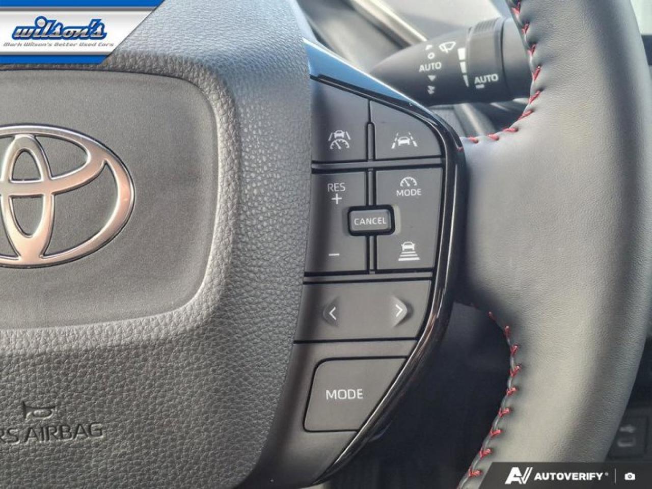 2025 Toyota Prius Plug-In Hybrid XSE PHEV | Leather | Fixed Glass Roof | Carplay & Android Auto & More ! Photo