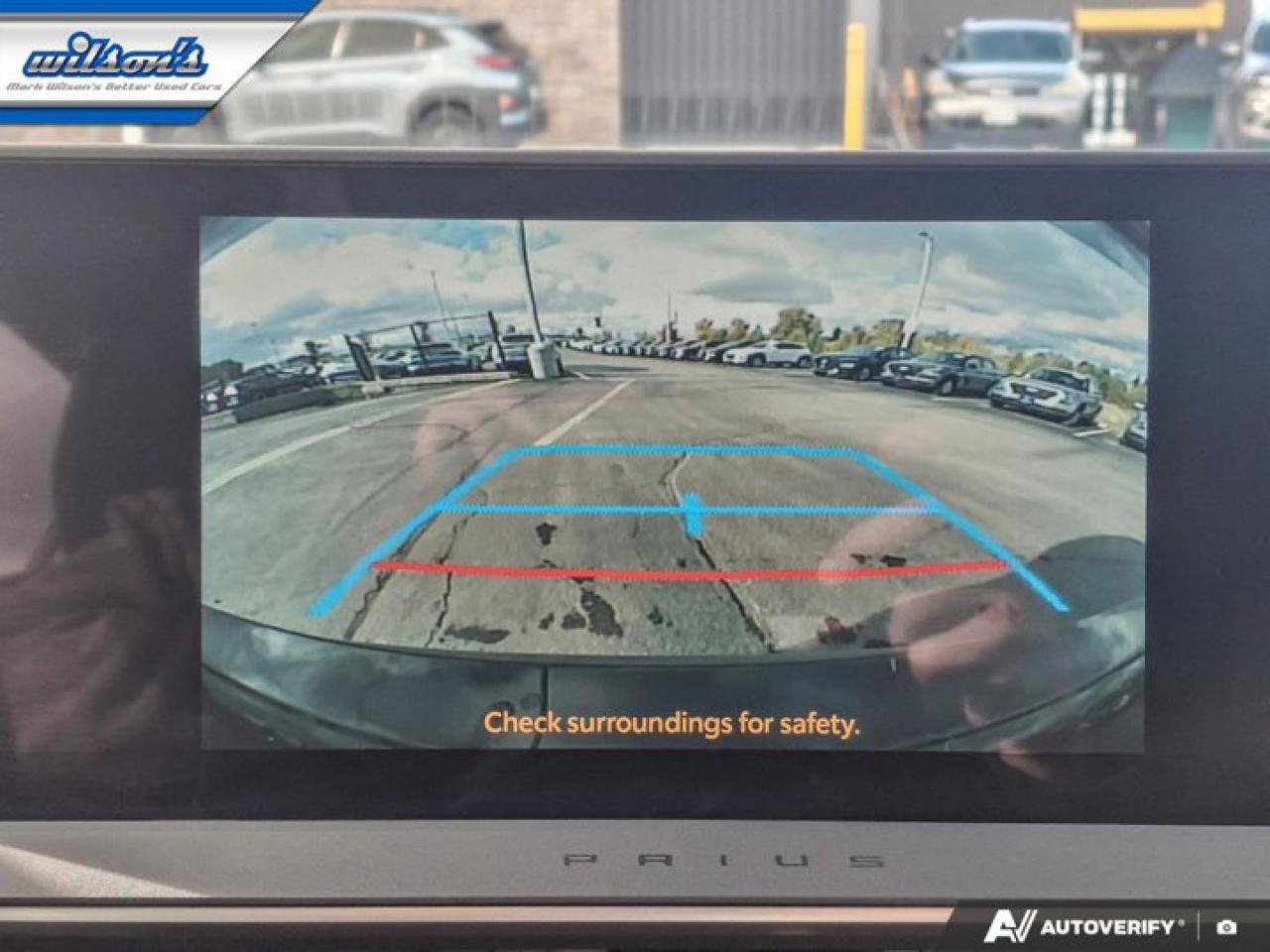 2025 Toyota Prius Plug-In Hybrid XSE PHEV | Leather | Fixed Glass Roof | Carplay & Android Auto & More ! Photo