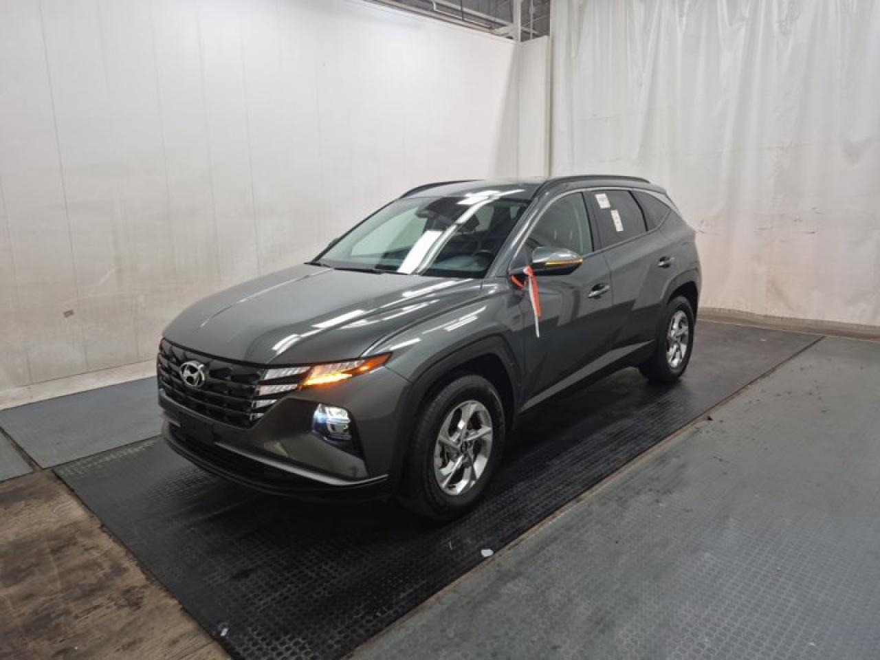 Used 2024 Hyundai Tucson Preferred AWD | Heated Seats + Steering | Remote Start | Navi | CarPlay + Android | and More ! for sale in Guelph, ON