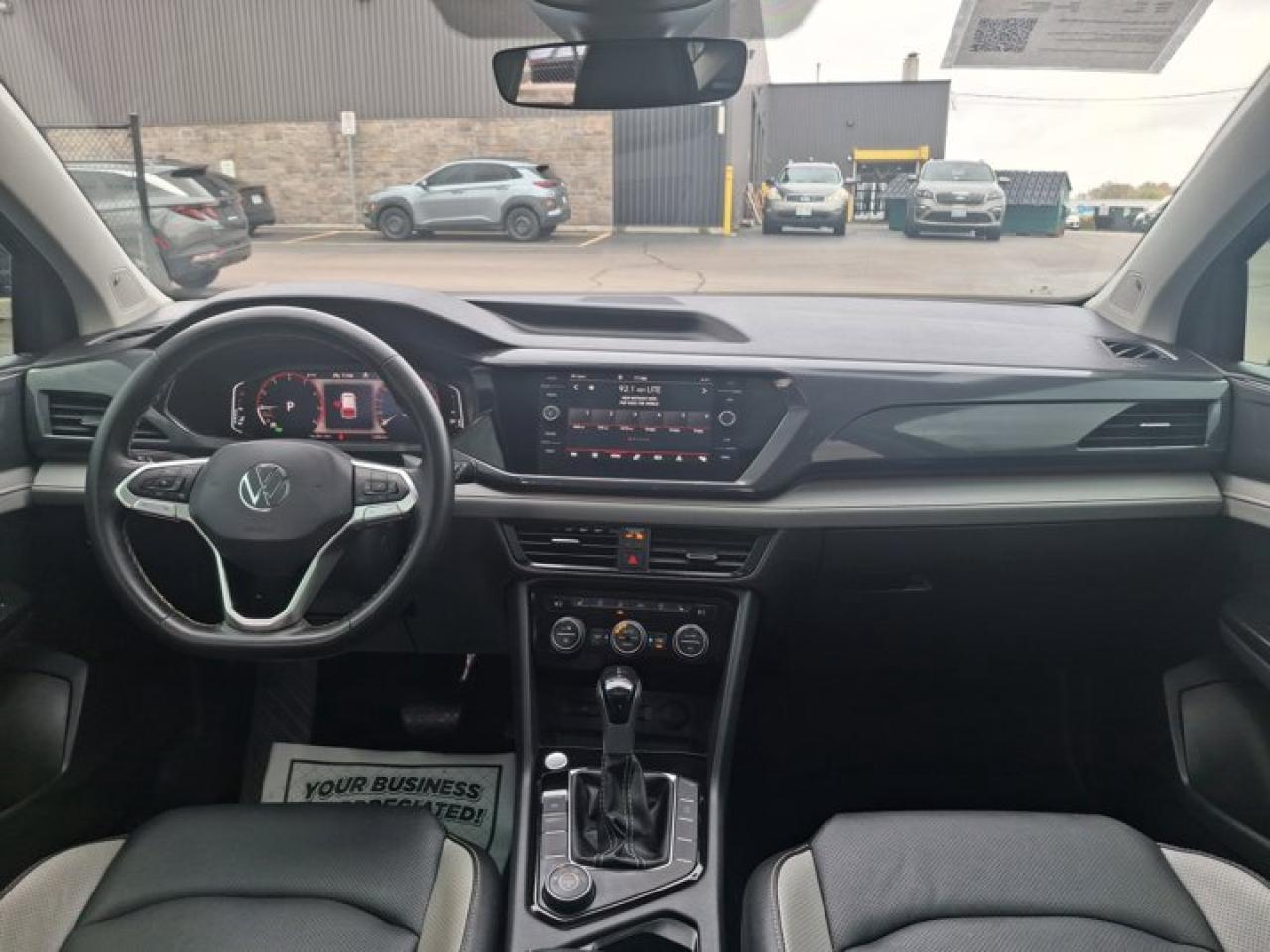 2023 Volkswagen Taos Highline 4Motion AWD | Leather | Pano Roof | Heated Seats + Steering | Beats Audio | and More ! Photo