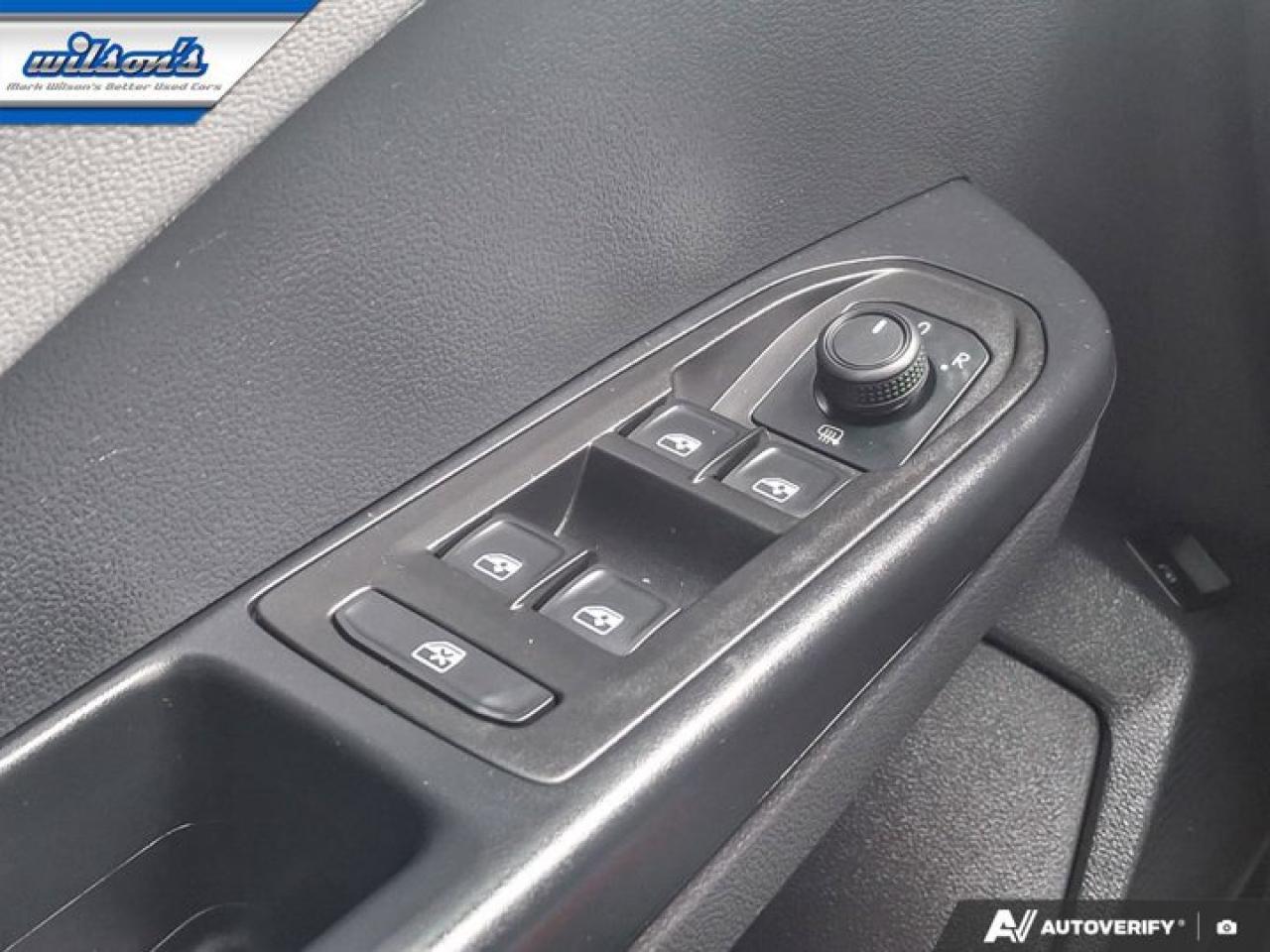 2023 Volkswagen Taos Highline 4Motion AWD | Leather | Pano Roof | Heated Seats + Steering | Beats Audio | and More ! Photo