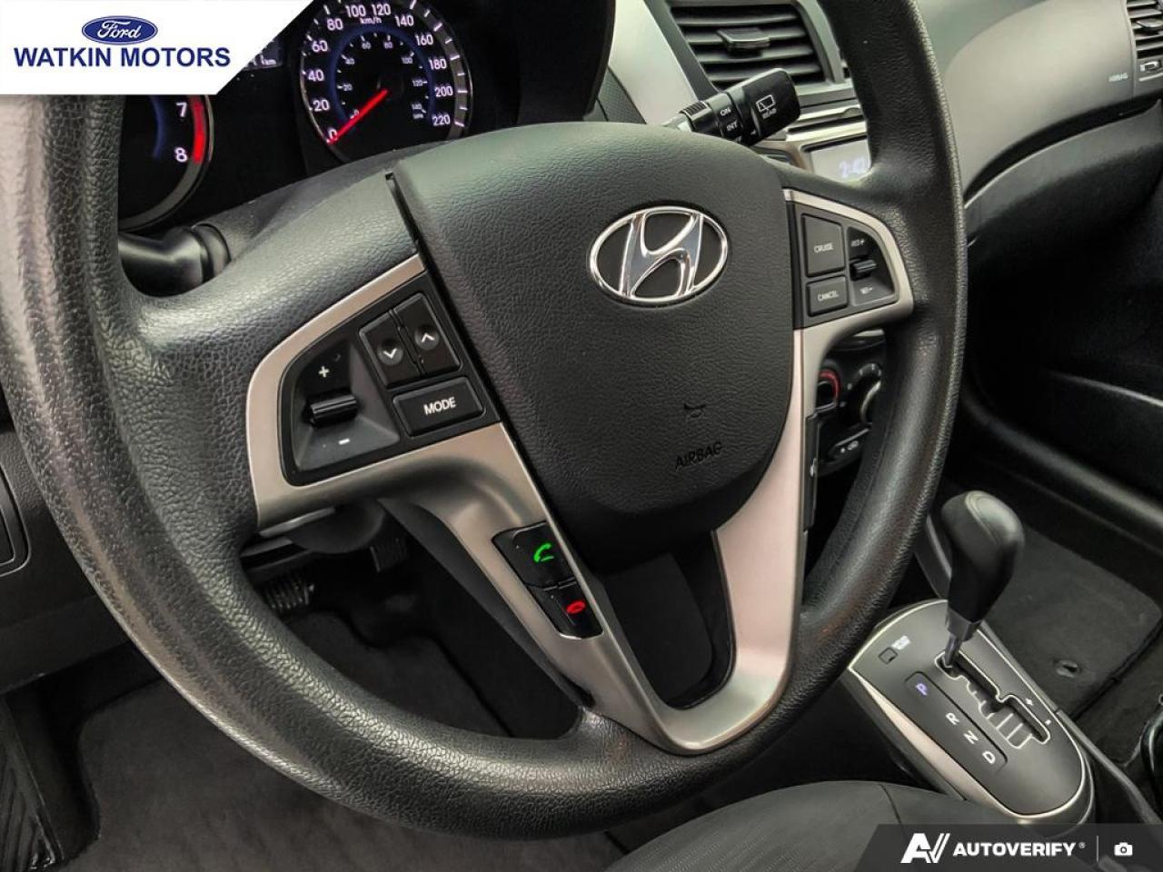 2016 Hyundai Accent GL Hatchback Photo18