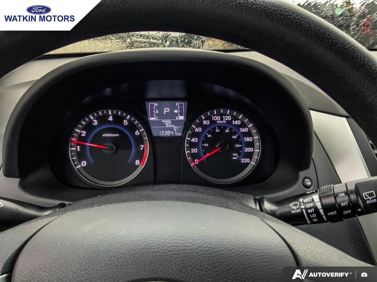 2016 Hyundai Accent GL Hatchback Photo17