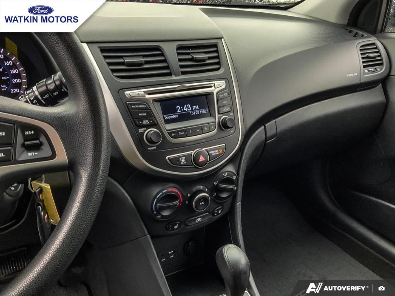 2016 Hyundai Accent GL Hatchback Photo28