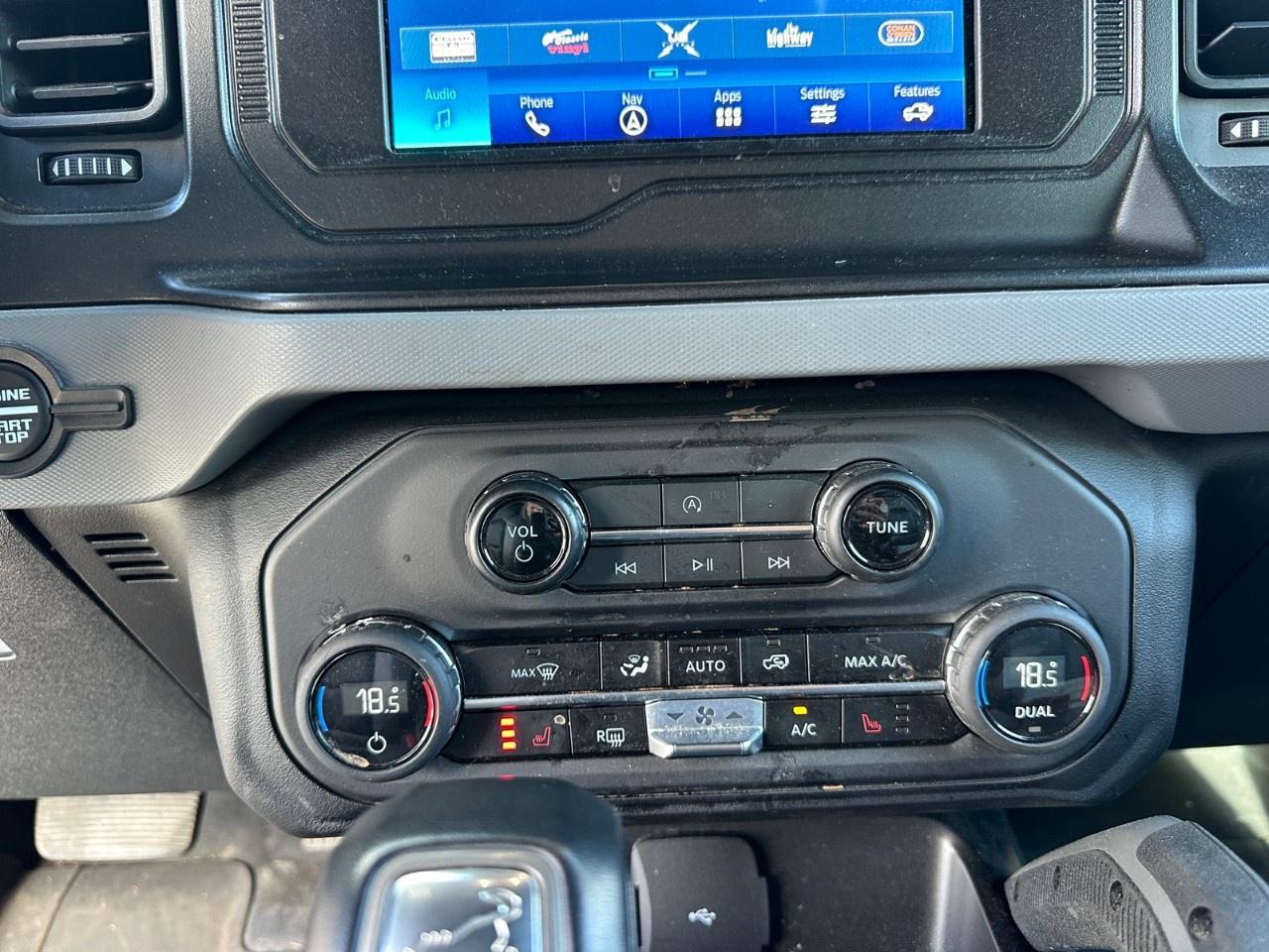 2023 Ford Bronco BIG BEND 2 DOOR 4X4 Photo