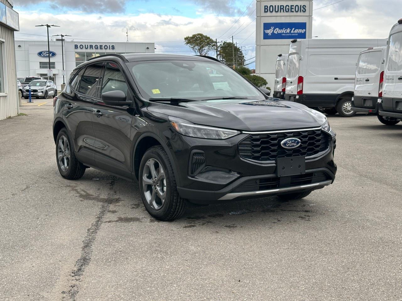 2025 Ford Escape ST-Line AWD Photo