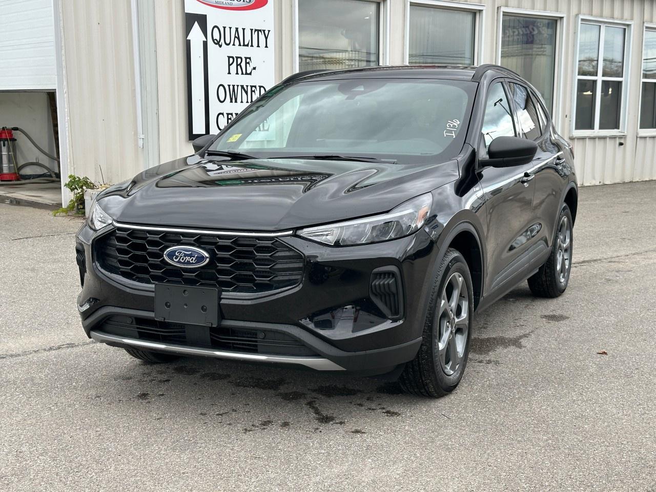 2025 Ford Escape ST-Line AWD Photo