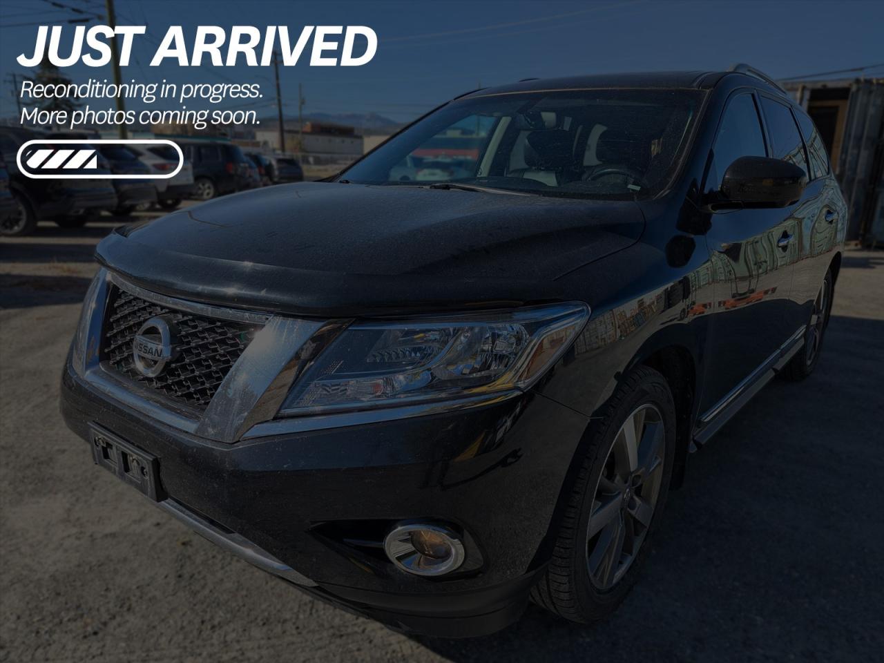 Used 2015 Nissan Pathfinder Platinum $162 BI-WEEKLY - NO REPORTED ACCIDENTS, ONE OWNER, SMOKE-FREE for sale in Cranbrook, BC