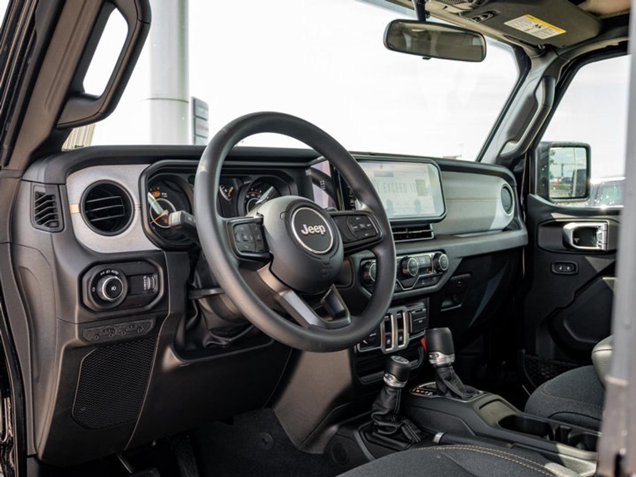 2026 Jeep Wrangler SPORT Photo