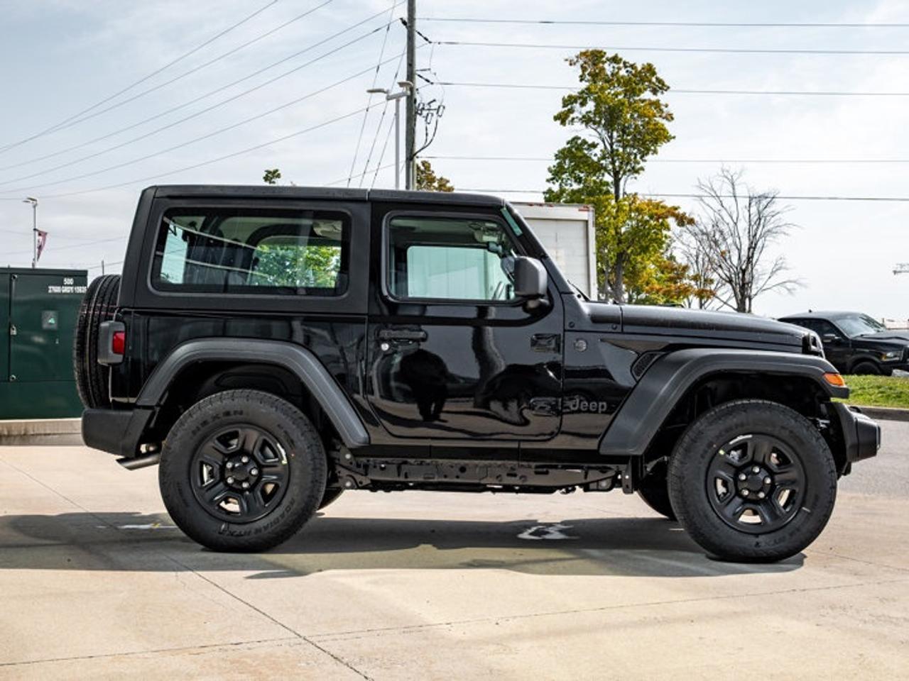 2026 Jeep Wrangler SPORT Photo
