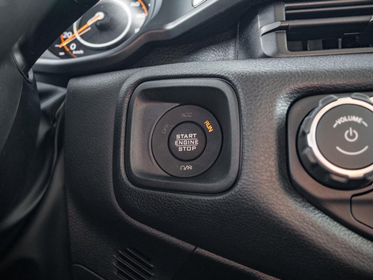 2026 Jeep Wrangler SPORT Photo