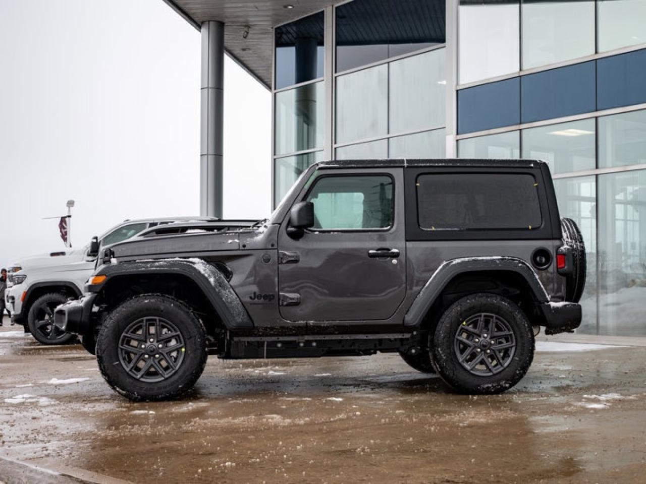 2026 Jeep Wrangler Sport S Photo