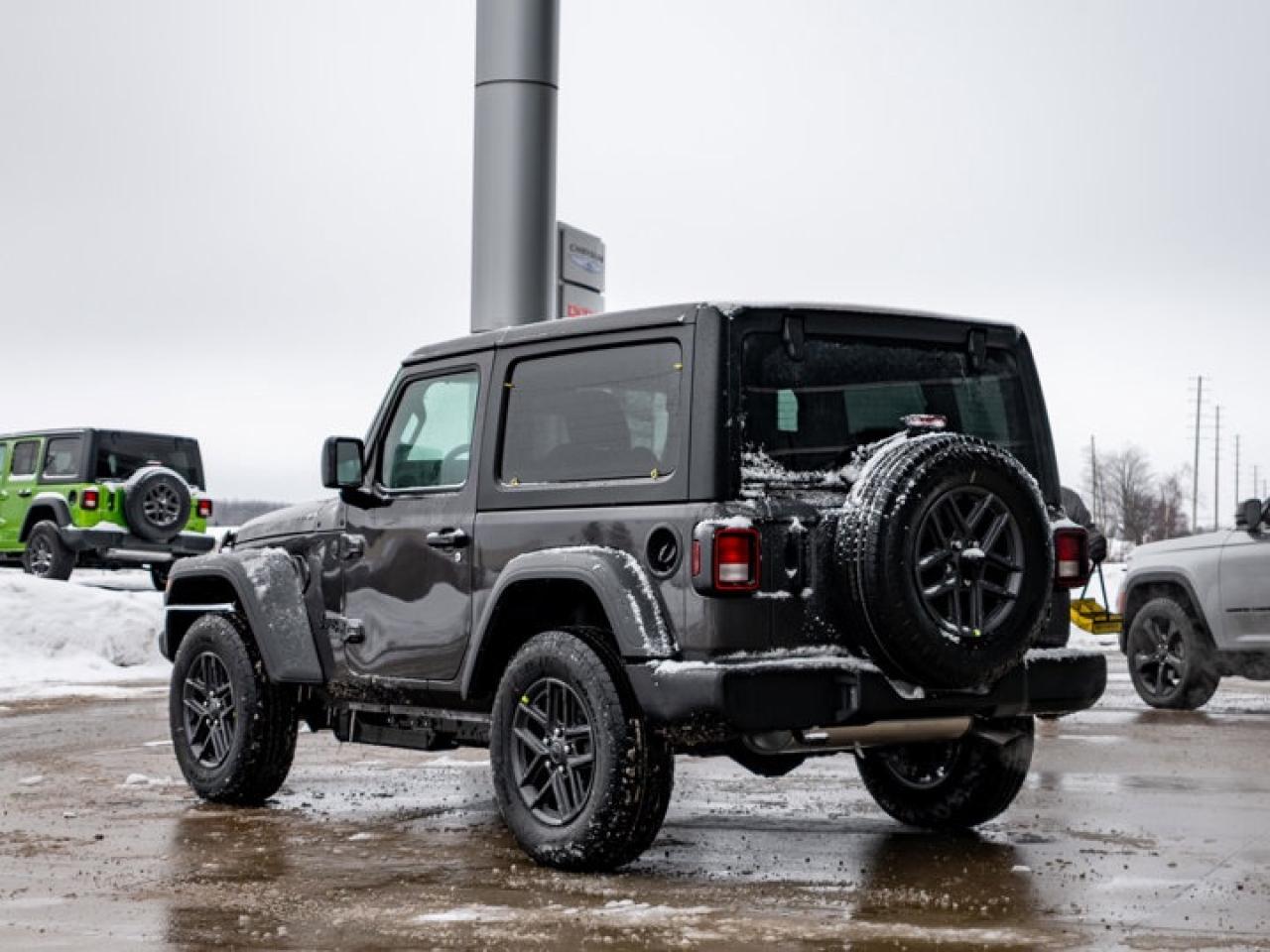 2026 Jeep Wrangler Sport S Photo
