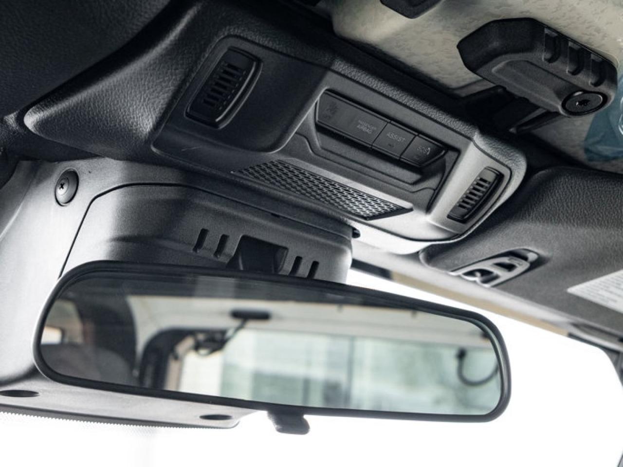 2026 Jeep Wrangler Sport S Photo