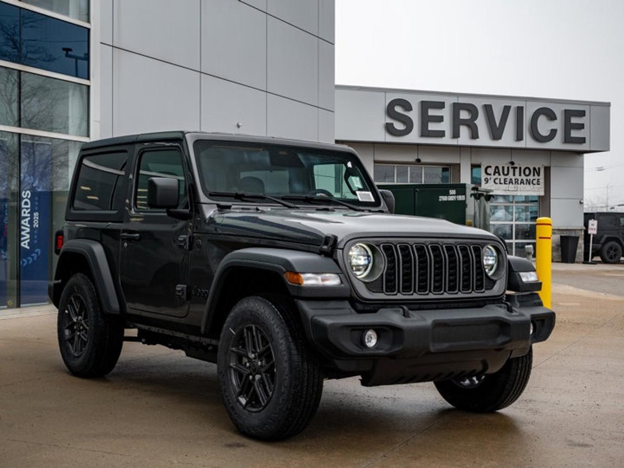 2026 Jeep Wrangler Sport S Photo