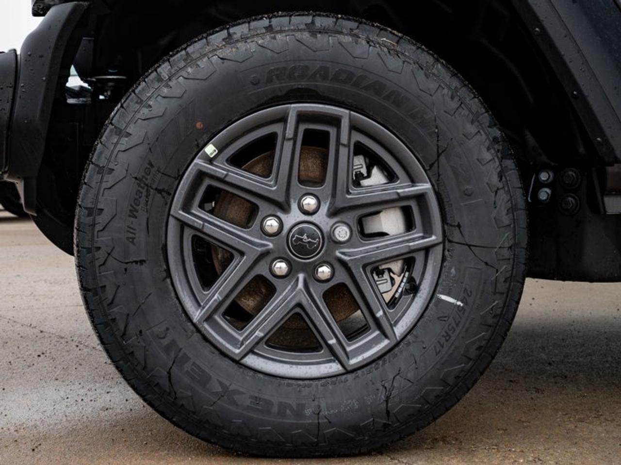 2026 Jeep Wrangler Sport S Photo