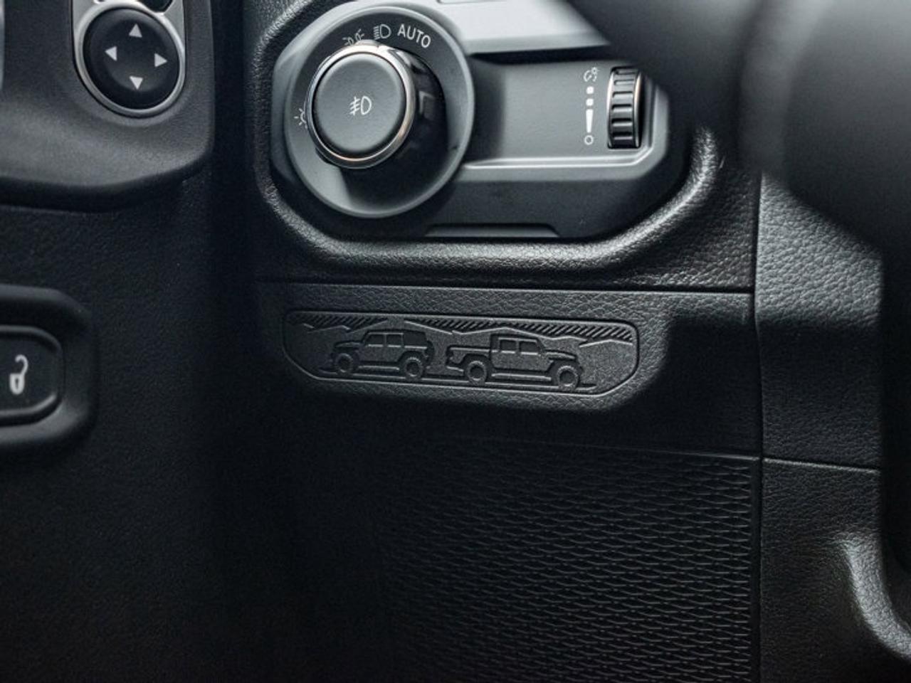 2026 Jeep Wrangler Sport S Photo