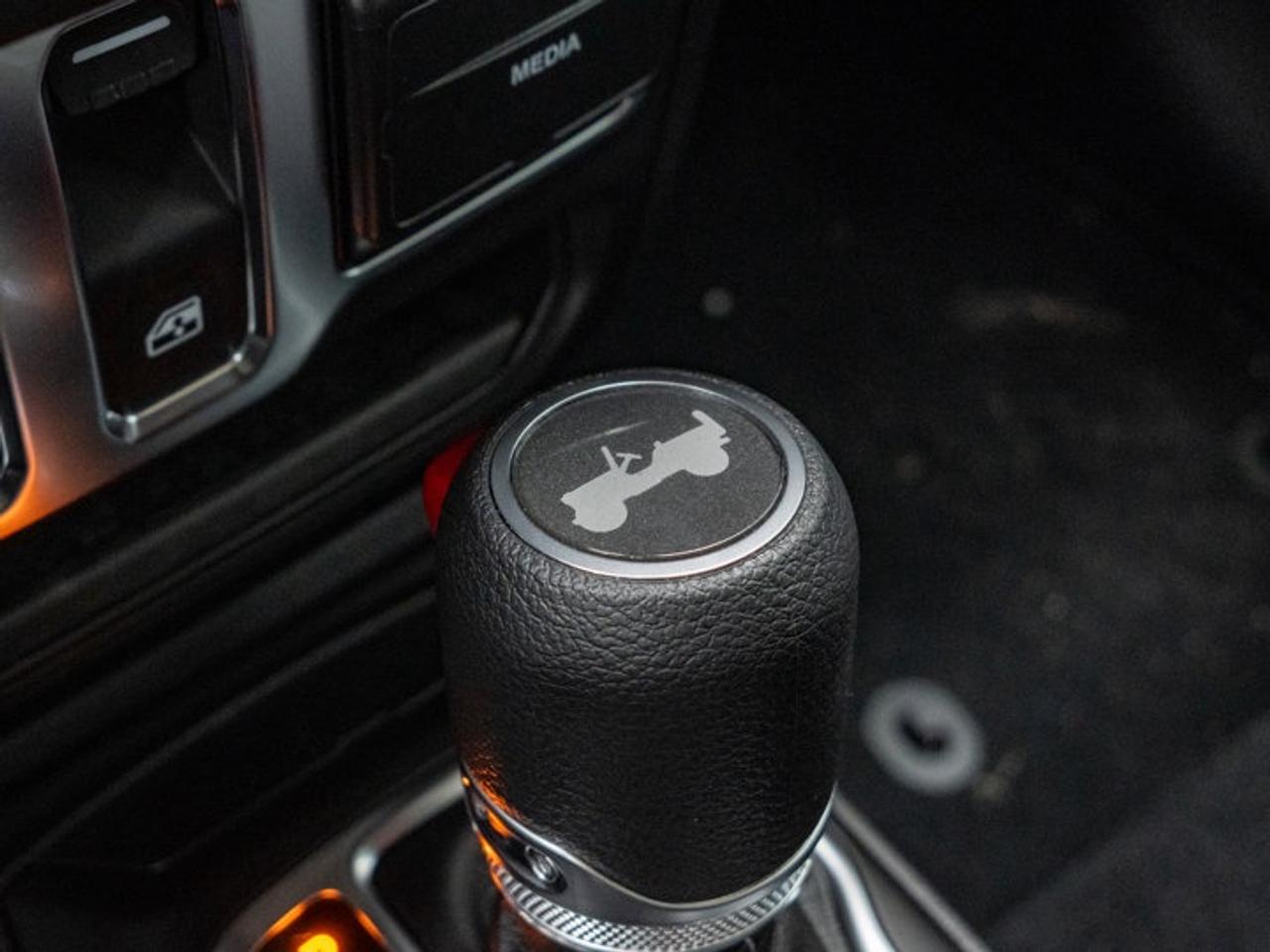 2026 Jeep Wrangler Sport S Photo