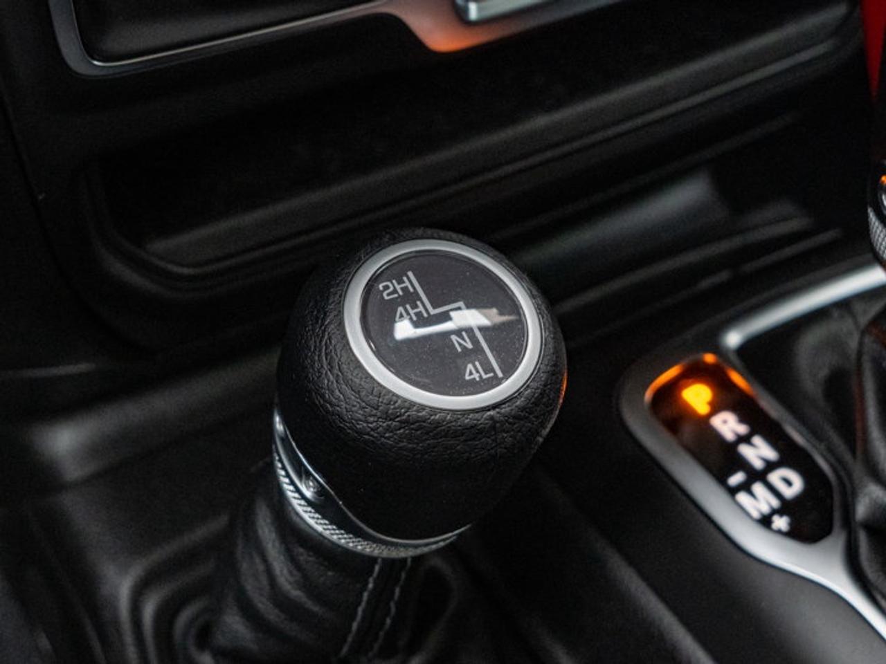 2026 Jeep Wrangler Sport S Photo